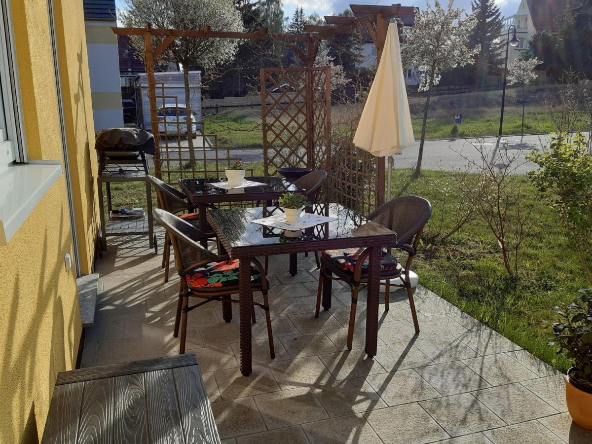 Gastezimmer Rosi Bad Klosterlausnitz Exterior foto